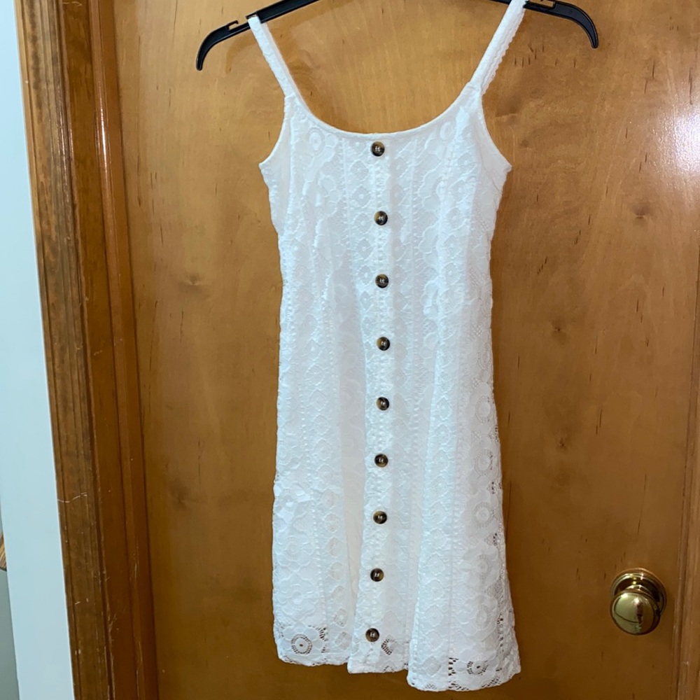 Aeropostale White dress with buttons